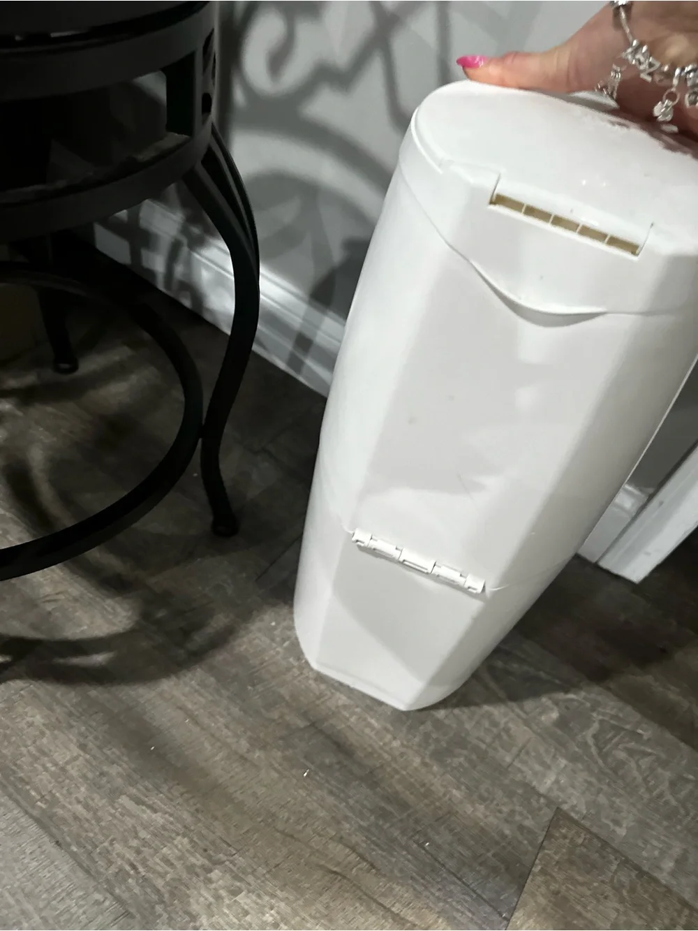 Playtex diaper genie- White Nursery Diaper Pail -